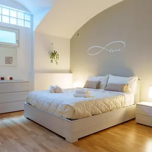  Apartamento Centro Storico Duomo A 5 Minuti Wifi Netflix